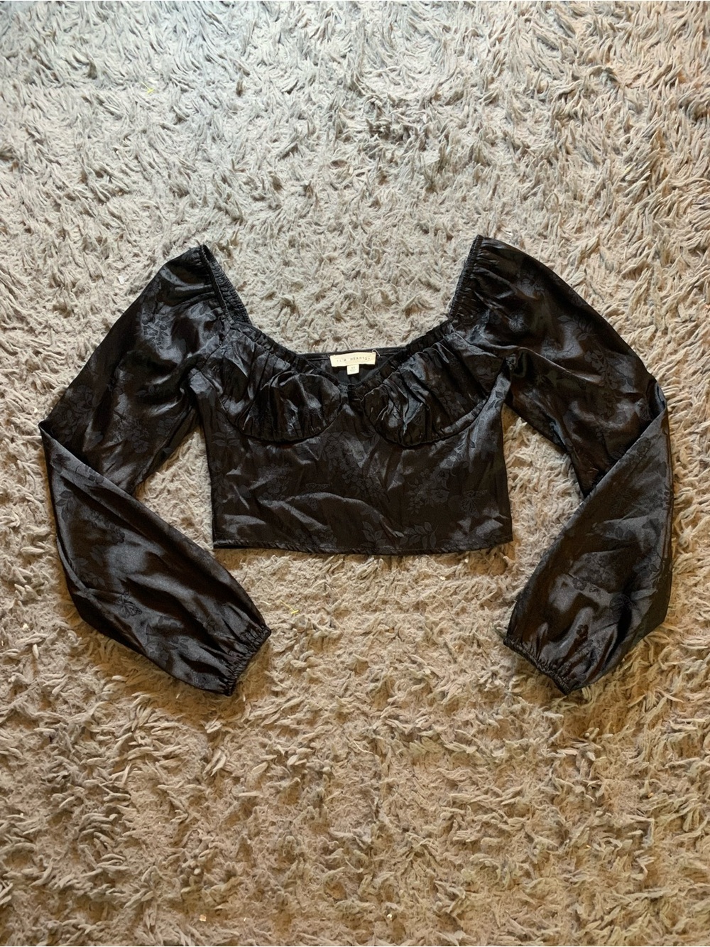 La Hearts cropped black floral sweetheart neck long sleeve top sz XS